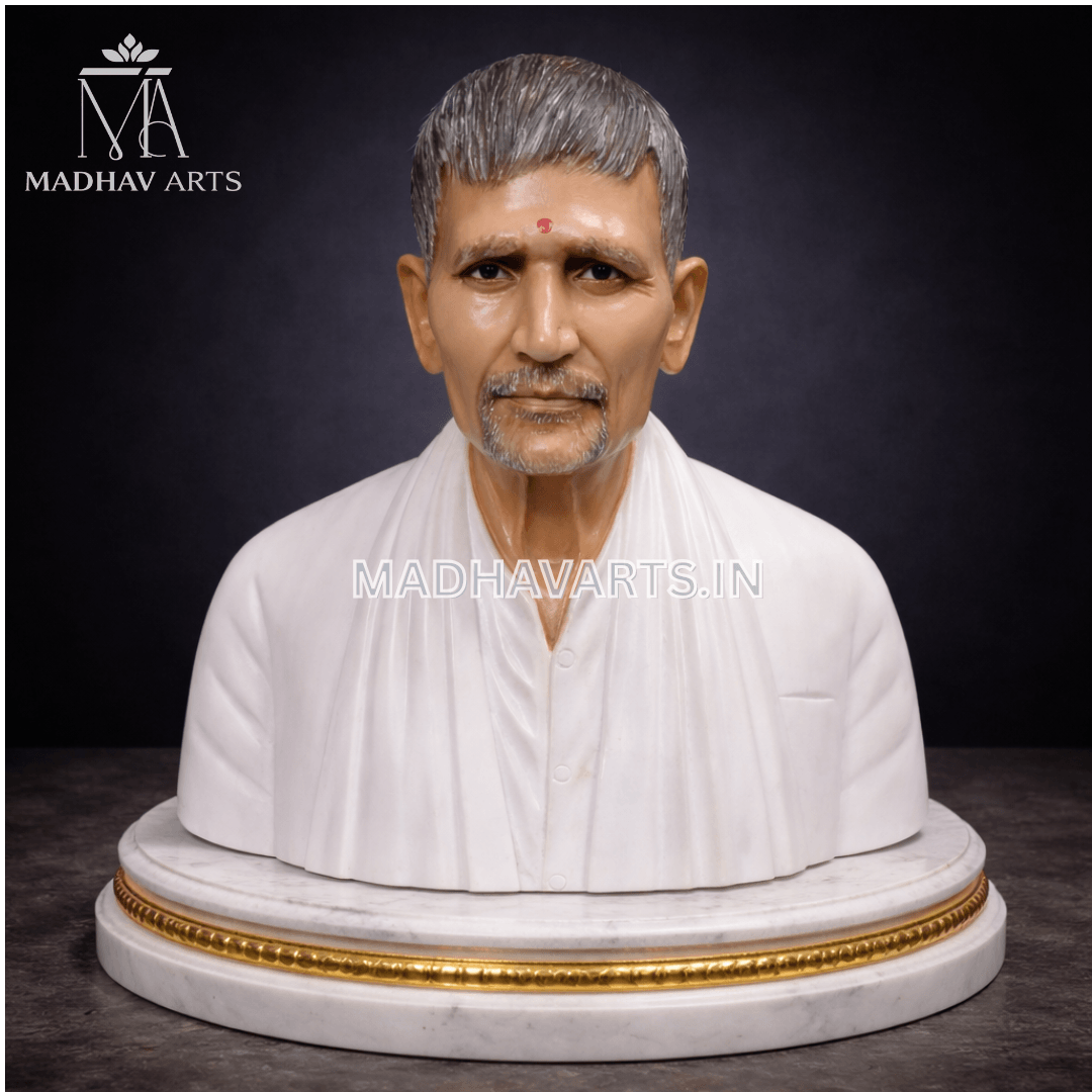 Marble human statue for bungalow